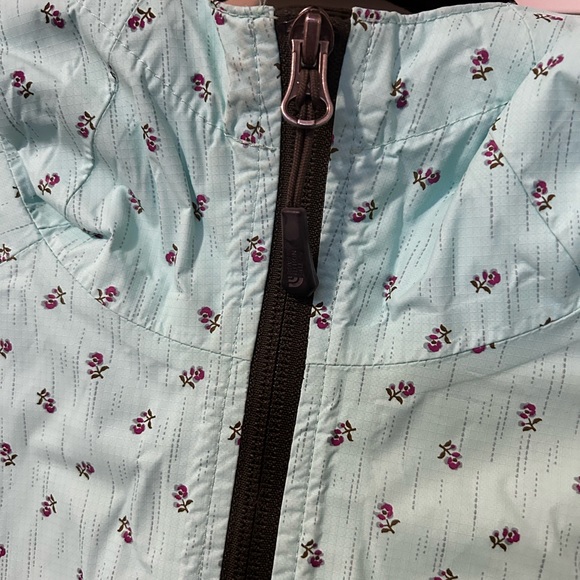 The North Face floral Jacket - Picture 3 of 5
